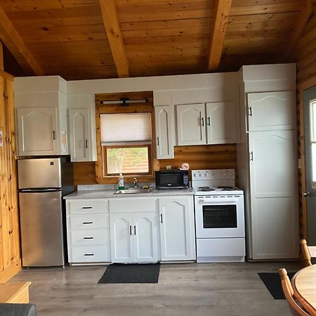 Adventures East Cottages And Campground Baddeck Inlet Buitenkant foto